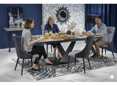 Eleganten rjav leseni stool, sodoben in vsesTransplicitRnn, se lahko uporablja kot sedež ali stol.