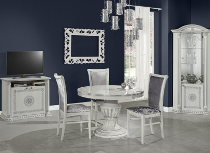 Kotni vitrina luksuznega steklenega omara