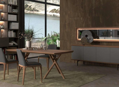 Luksuzna mobilna razstavna omara