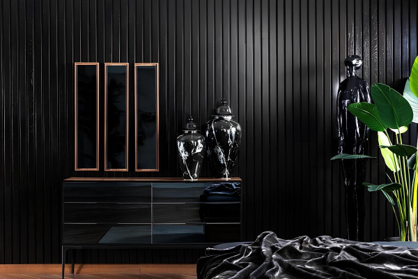 Kompletna posteljna garnitura Perfect s črno posteljo in nočno omarico, 8 delov.