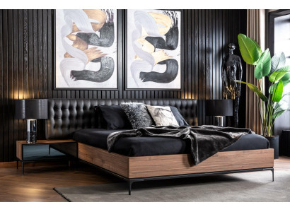 Črna in rjava nočna omarica