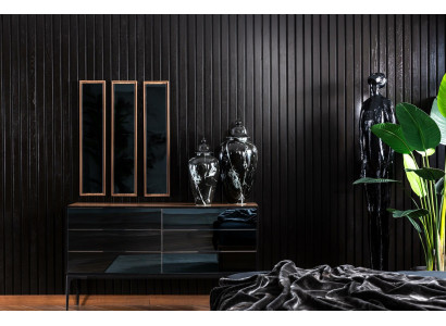 Praktična črna komoda s 139 cm prostora za shranjevanje