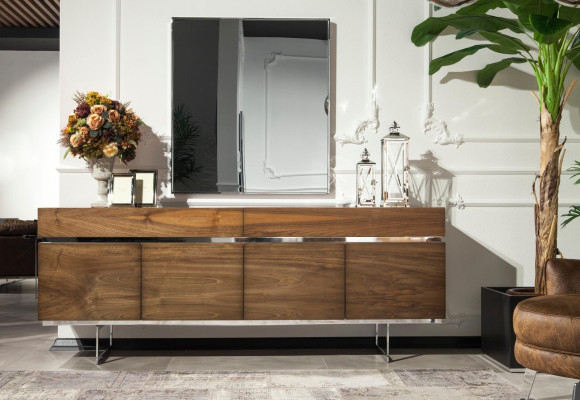 Praktična kovinska omara z ogledalom za shranjevanje