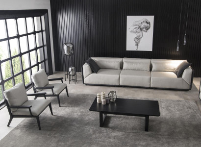 Štiri bele stole za luksuzni dnevni prostor