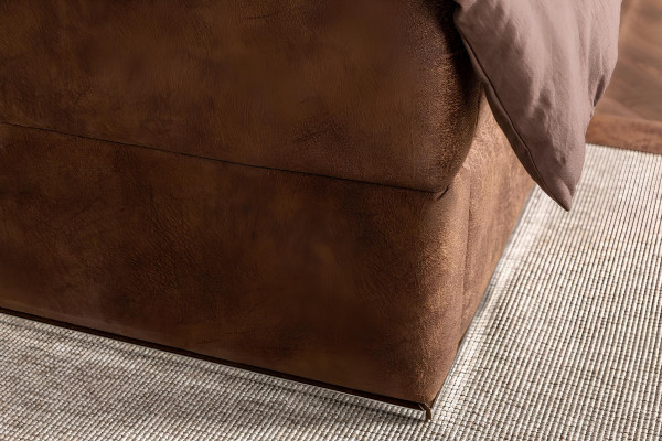 Kompletna spalna garnitura z posteljo + luksuzni nočni omarici v rjavi barvi