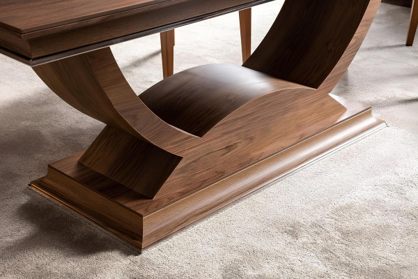 Set pohištva za jedilnico s tabelo in stoli