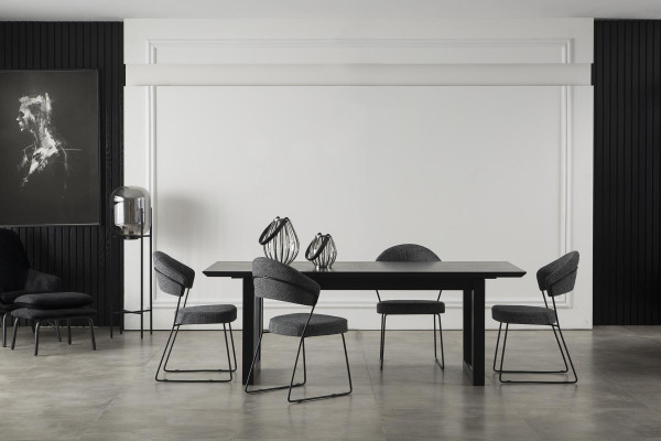 Miza za jedilnico s 4 udobnimi stoli, 5 delov