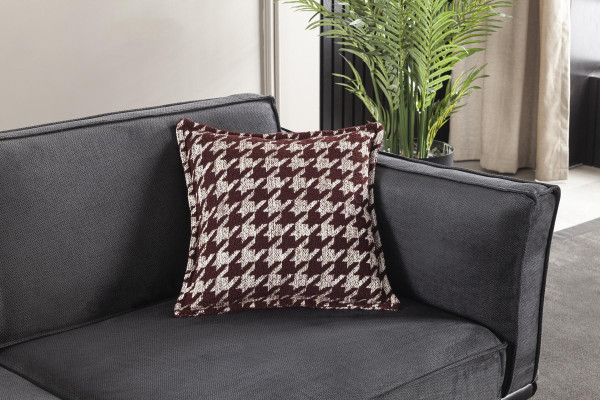 Luksuzna italijanska sedežna garnitura za 3 osebe z mehkimi sivimi blazinami