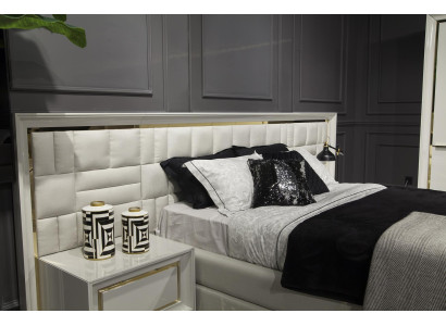 Moderna in luksuzna nočna omarica