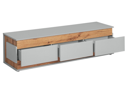 Sodobna siva-rjava lesena stena z TV stojalom in 2 luksuznima vitrinama