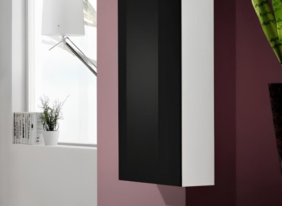 Klasika lesena stenska vitrina za luksuzno dnevno sobo