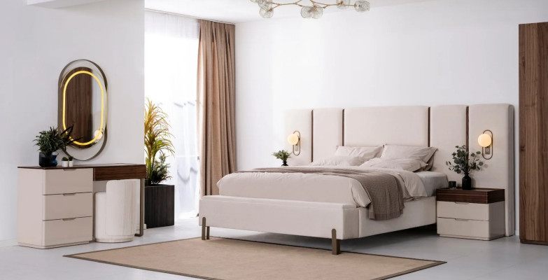 Popoln in razkošen komplet pohištva za spalnico z posteljo, klopjo in 2 nočnima omaricama 3 kosi