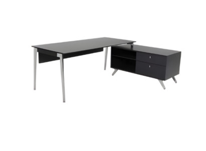 Eleganten sivi kotni miza luksuznega pisarniškega pohištva