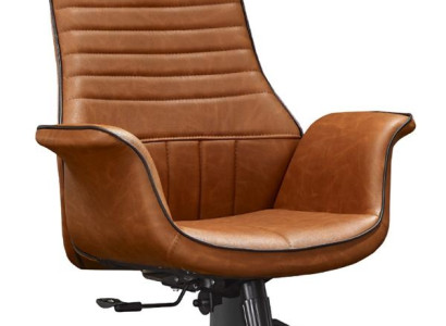 Pisarniška stolica z vrtenjem