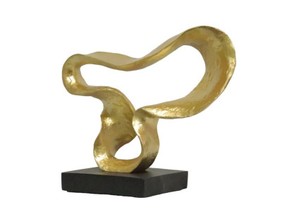 Abstraktna figura s skulpturalnim dizajnom