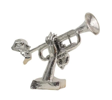 Moderna skulptura saksofonista