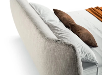 Luksuzna moderna postelja