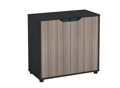 Rjava in črna lesena pohištva