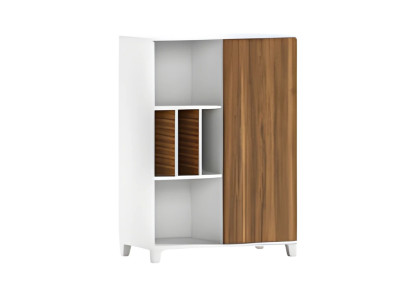 Moderna bela omara z odprtimi policami in elegantnimi vrati