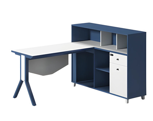 Belo in črno pisarniško mizo s prostorom za shranjevanje, odprtimi policami in elegantnimi nogami