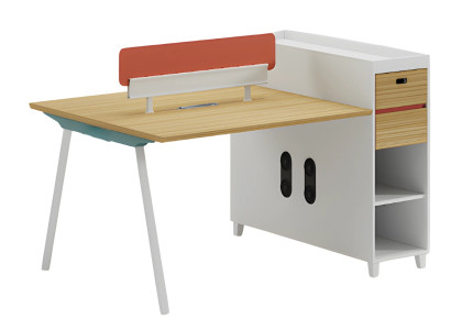 Moderna pisalna miza z naslonjalom, shrambo in policami