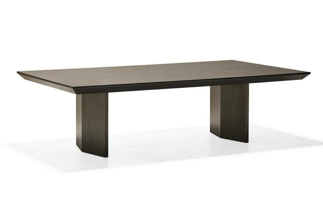 Klasika rjava lesena kavna miza