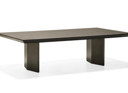 Klasika rjava lesena kavna miza