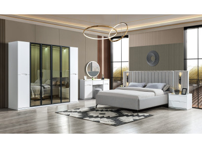 Komplet pohištva za spalnico v štirih delih: postelja, omara, nočna omarica, les 6 delov