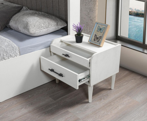 Eleganten moderni nočni omarici