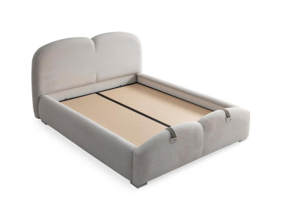 Sodobna postelja bela z oblazinjenjem in leseno vzmetnico