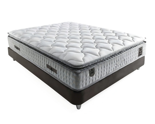 Moderna postelja z vzmetnico