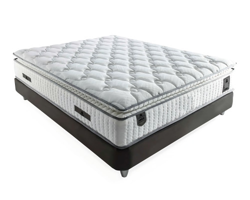 Eleganten sivi komplet posteljnega perila z blazino iz tkanine in lesa