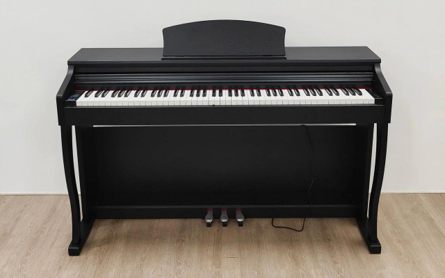 Digitalno klavir za dom