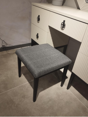 Komfortabel und Stilvoll Moderne Hocker für Schlafzimmer Textil Neu