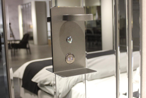 Luxus Schlafzimmer Set Bett+ 2x Nachttische Komplettes Zimmer Möbel Neu