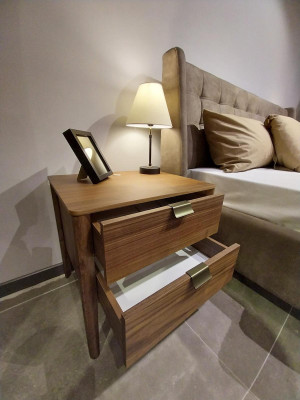 Designer Schlafzimmer Set Luxus Bett 2x Nachttisch Holz Komplett neu 3 tlg.