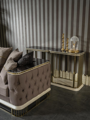 Dreisitzer Sofa Couch Wohnzimmer Möbel Luxus Sofas Couchen Metall Textil