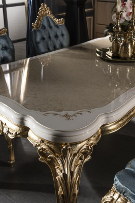 Modern Luxus Esstisch Eleganter Tisch klassische Esszimmer Tische Möbel Gold