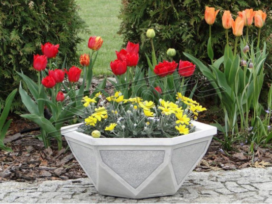 Blumenkübel Pflanz Kübel Natur Dekoration Garten Vasen Figur Blumentöpfe