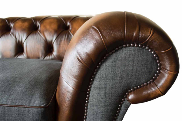 Chesterfield Design Luxus Polster Sofa Couch Sitz Wohnzimmer Leder Neu