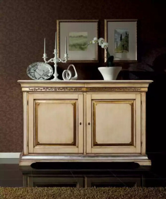 Exklusives 6-teiliges Esszimmer-Set mit Sideboard und 4 Stühlen