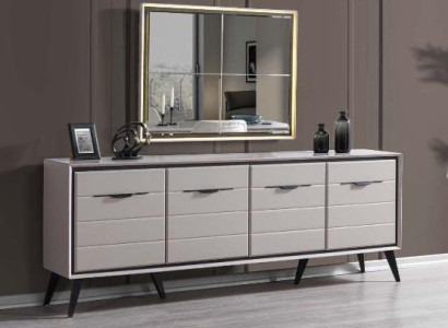 Weiße 4-türige Esszimmer Kommode Designer Anrichte Luxus Glas Spiegel