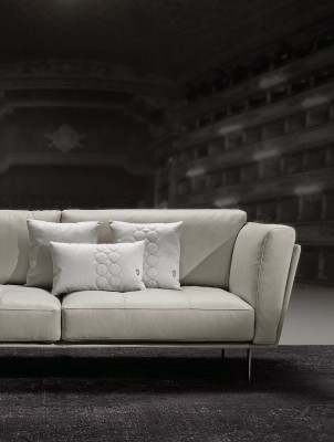 Luxus Sofa 3 Sitzer Couches Sofas Gepolstert Couch Stoff Modern Beige Dreisitzer