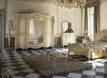 Unvergleichliches klassisches 10-teiliges italienisches Schlafzimmer-Set