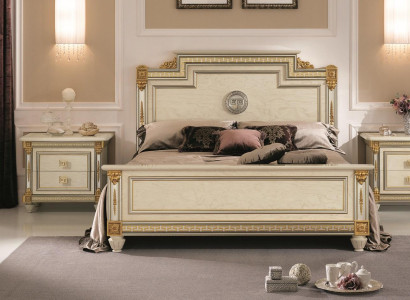 Bett + 2x Nachttisch 3 tlg. Schlafzimmer Set Designer Luxus Schlafzimmer Barock