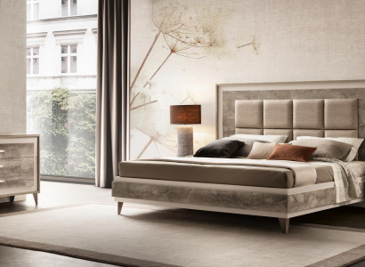 Modern Schlafzimmer Set Bett Nachttisch Kommode Spiegel Neu 4tlg. arredoclassic