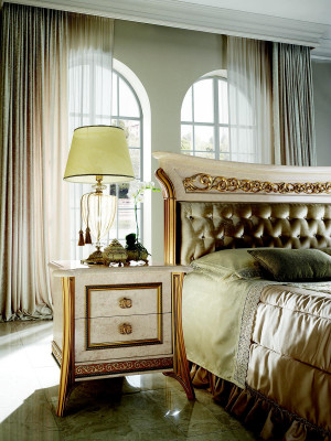 Edles Designer Schlafzimmer Bett Doppelbett Betten Chesterfield Jugendstil