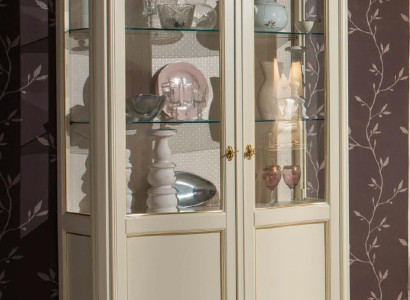 Vitrine Italienische Luxus Möbel Vitrinen Kommodenschrank Glas Design Schrank