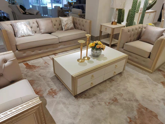 Garnitur 3+1 Sitzer Sitz Polster Sofas Couchen Garnituren Neu Design Couch Sofa