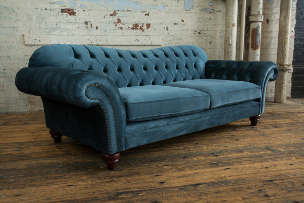 Chesterfield 4 Sitzer Couch Polster Textil Couchen Wohnzimmer Sofa